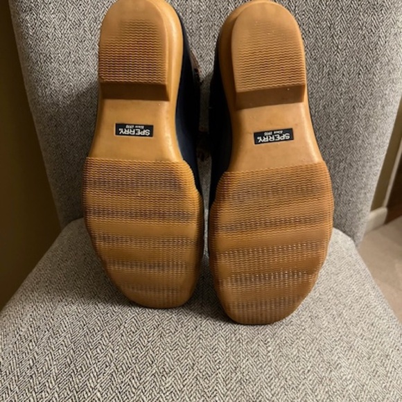 Girls Sperry Boots - Picture 4 of 4